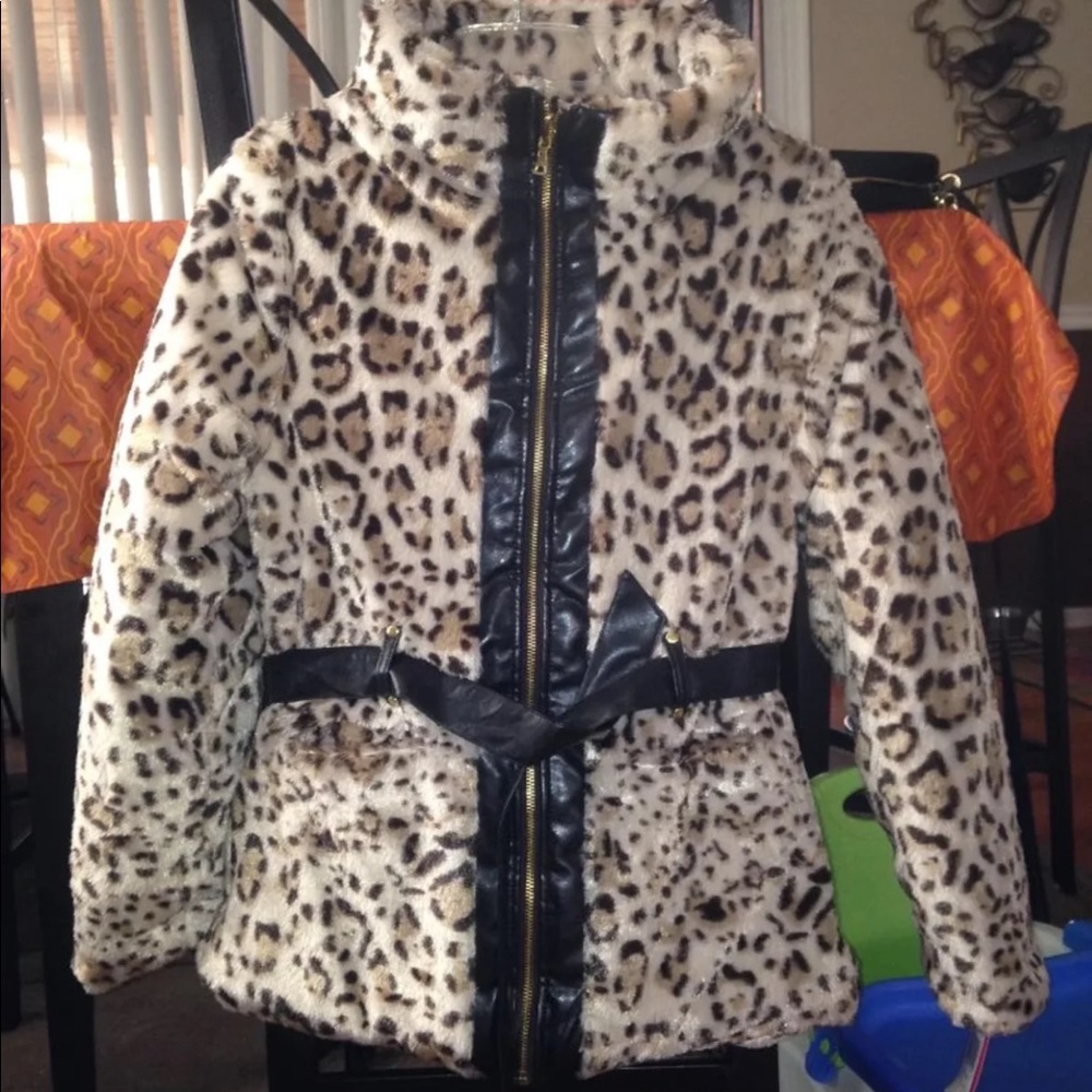 New girls coat Sz 14/16